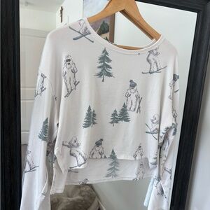 Hollister Skiing Yeti Long Sleeve Top